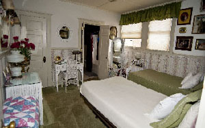 Room 4 (Pink Room)